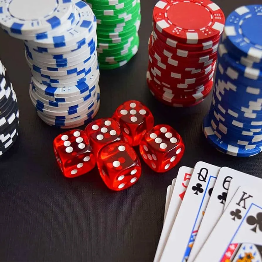 Fichas de casino profesionales representando la calidad de Resultado de Melate